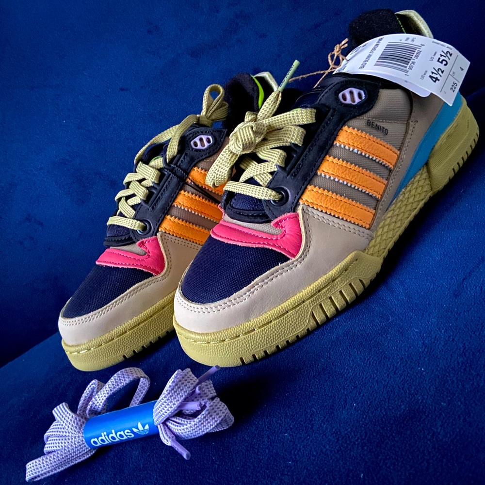NWT bad bunny 😈🐰 x adidas 5.5W 4.5Y sneakers